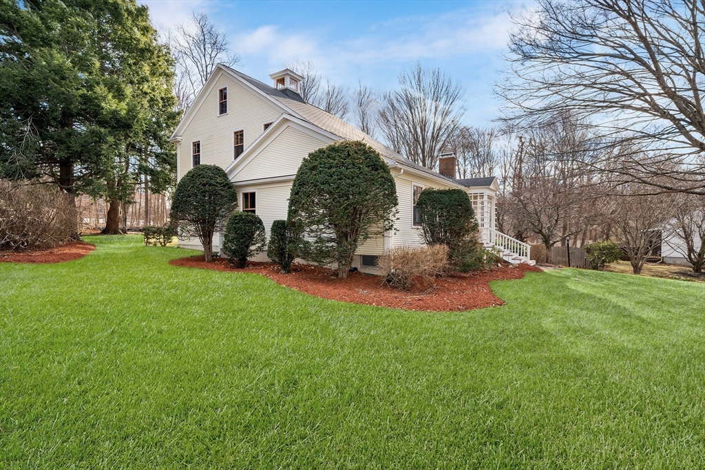 17 Brookfield Road Andover, MA 01810 - Photo 2 of 42