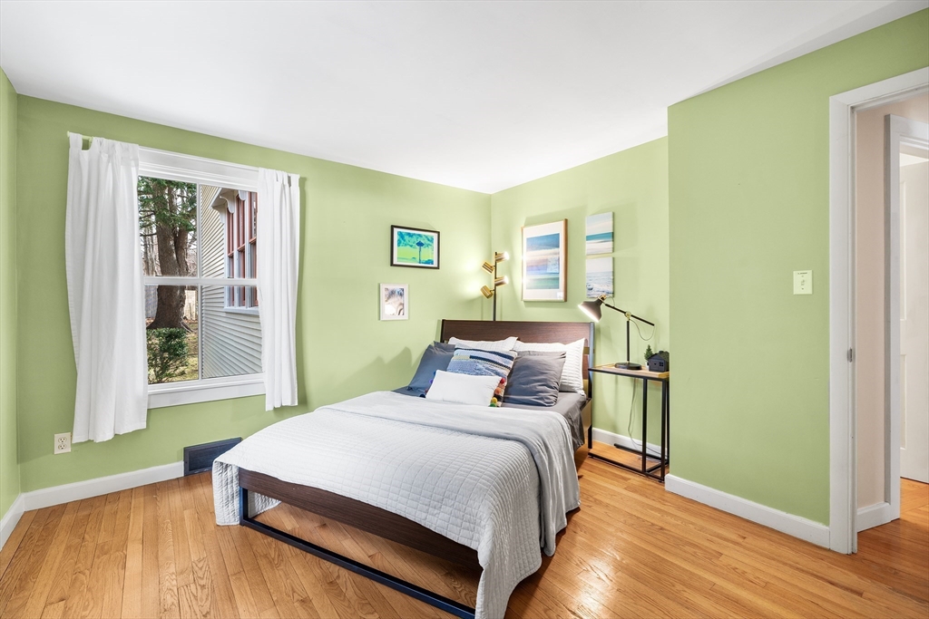 17 Brookfield Road Andover, MA 01810 - Photo 23 of 42