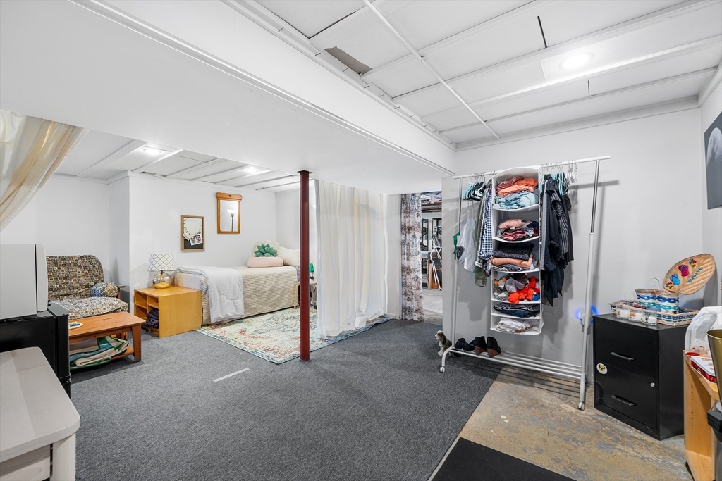 17 Brookfield Road Andover, MA 01810 - Photo 39 of 42