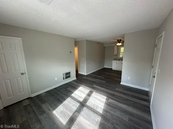 $1,025 | 1617 Mcpherson Street, Unit D, Greensboro, NC 27405