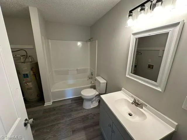 $1,050 | 1617 Mcpherson Street, Unit D, Greensboro, NC 27405