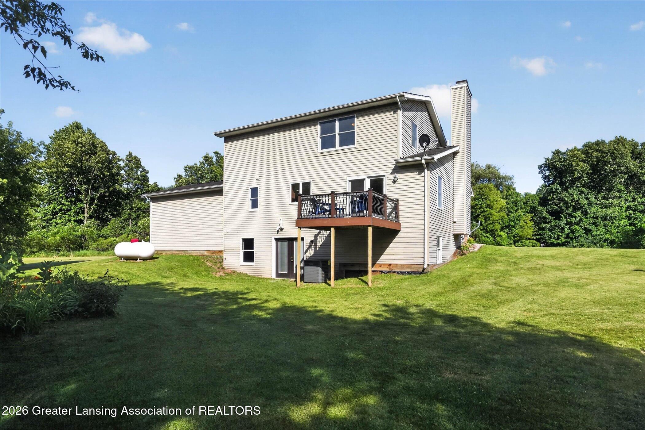 5240 Meridian Road Leslie, MI 49251 - Photo 51 of 64 50-5240-Meridian-Rd-WindowStill-Photogra