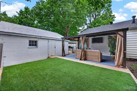 $229,900 | 310 Depot Street, St. Peters, MO 63376