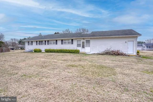$329,900 | 142 Brookdale Road, Camden Wyoming, DE 19934