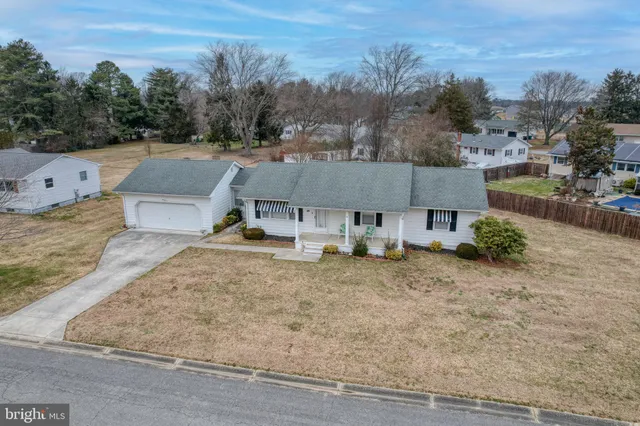 $329,900 | 142 Brookdale Road, Camden Wyoming, DE 19934