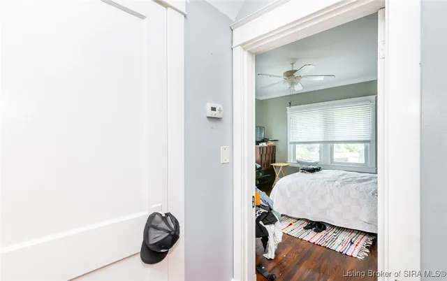 $299,900 | 1918 Charlestown Road, New Albany, IN 47150