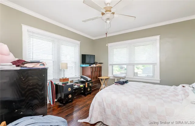 $299,900 | 1918 Charlestown Road, New Albany, IN 47150