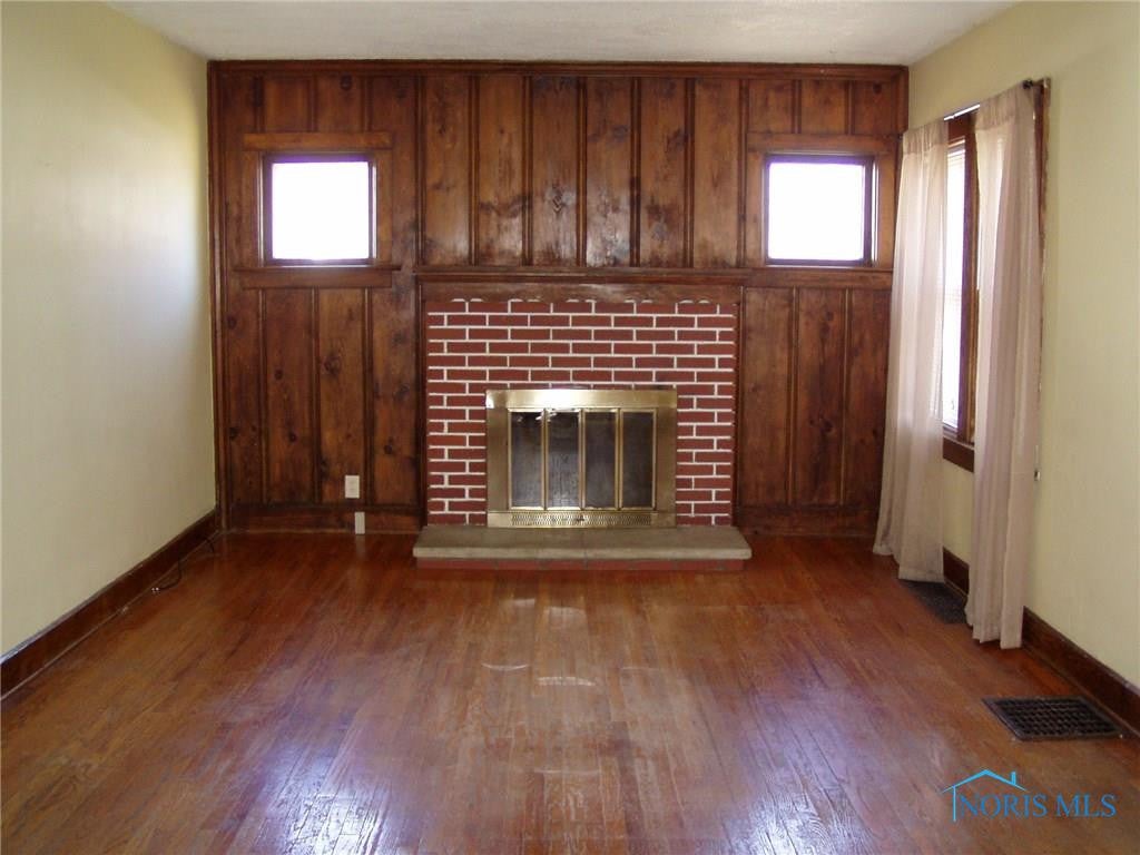 1038 Riverside Avenue Defiance, OH 43512 - Photo 4 of 16 Gallery Image 4