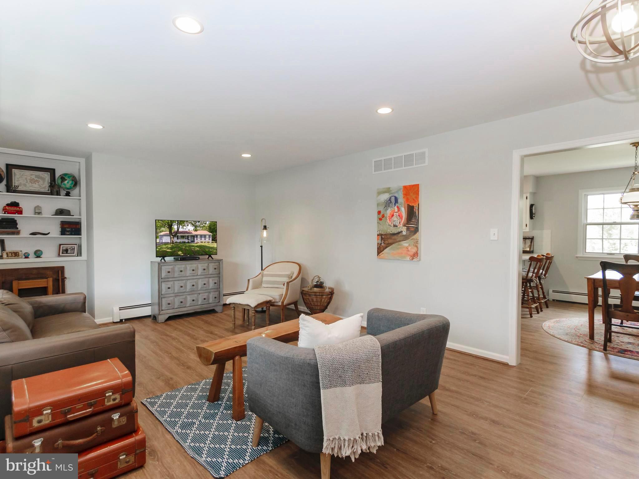 677 Allentown Road Telford, PA 18969 - Photo 3 of 20 Spacious Living Room w/New Floors, Paint & Lights!