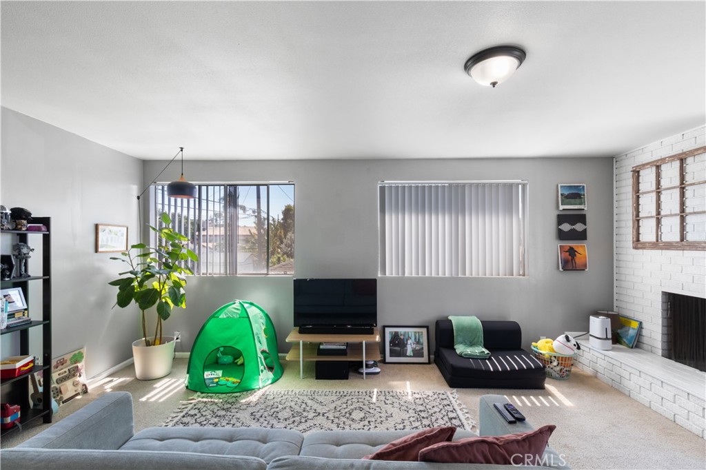 2898 Delta Avenue Long Beach, CA 90810 - Photo 18 of 63