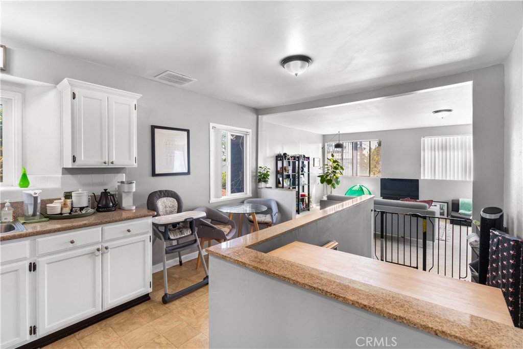 2898 Delta Avenue Long Beach, CA 90810 - Photo 28 of 63