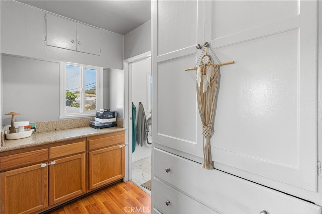 2898 Delta Avenue Long Beach, CA 90810 - Photo 37 of 63