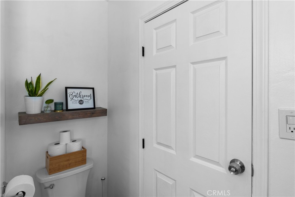 2898 Delta Avenue Long Beach, CA 90810 - Photo 40 of 63