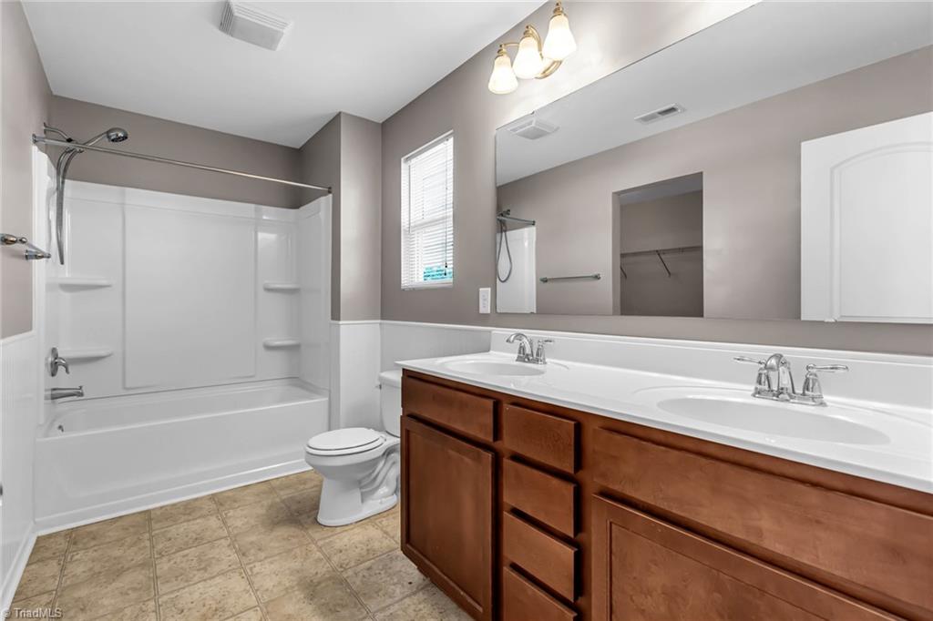 1016 Bitting Hall Circle Rural Hall, NC 27045 - Photo 12 of 15 Gallery Image 12