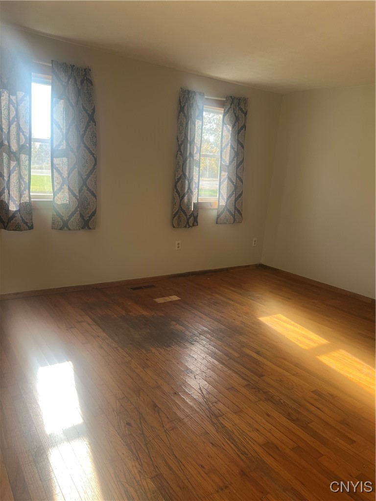 510 Fitch Street Oneida, NY 13421 - Photo 6 of 38