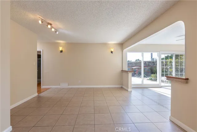 $1,133,000 | 2345 Palo Verde Avenue, Long Beach, CA 90815