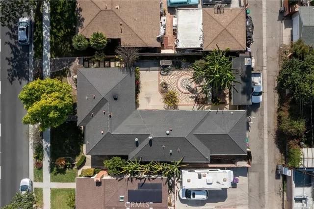 $1,133,000 | 2345 Palo Verde Avenue, Long Beach, CA 90815