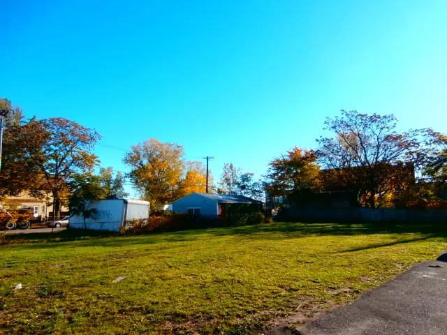 $7,500 | 185 Smith Street, Buffalo, NY 14210