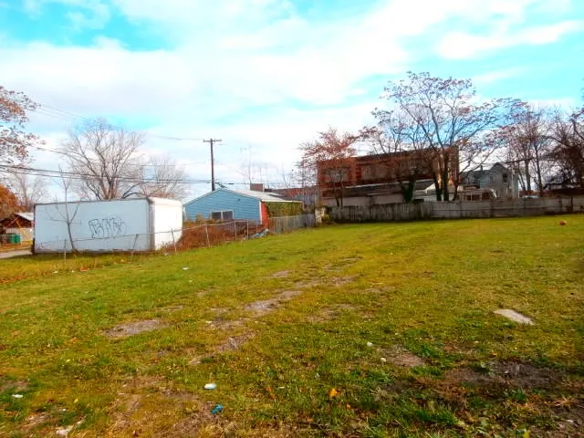 $7,500 | 185 Smith Street, Buffalo, NY 14210