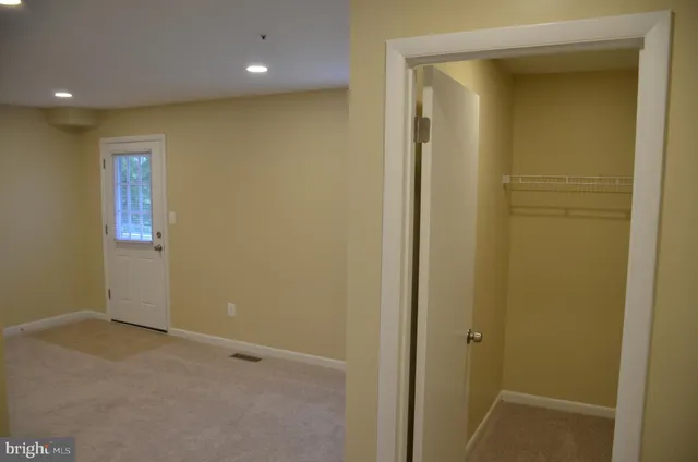 $2,800 | 1046 Spring Valley Court, Unit 1046, Fort Washington, MD 20744