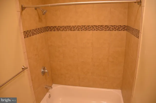 $2,800 | 1046 Spring Valley Court, Unit 1046, Fort Washington, MD 20744