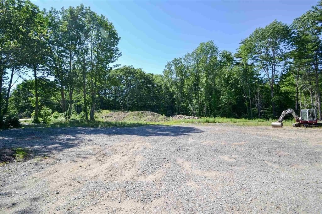 10 Autumn Lane Rye, NH 03870 - Photo 2 of 3 a view of a outdoor space