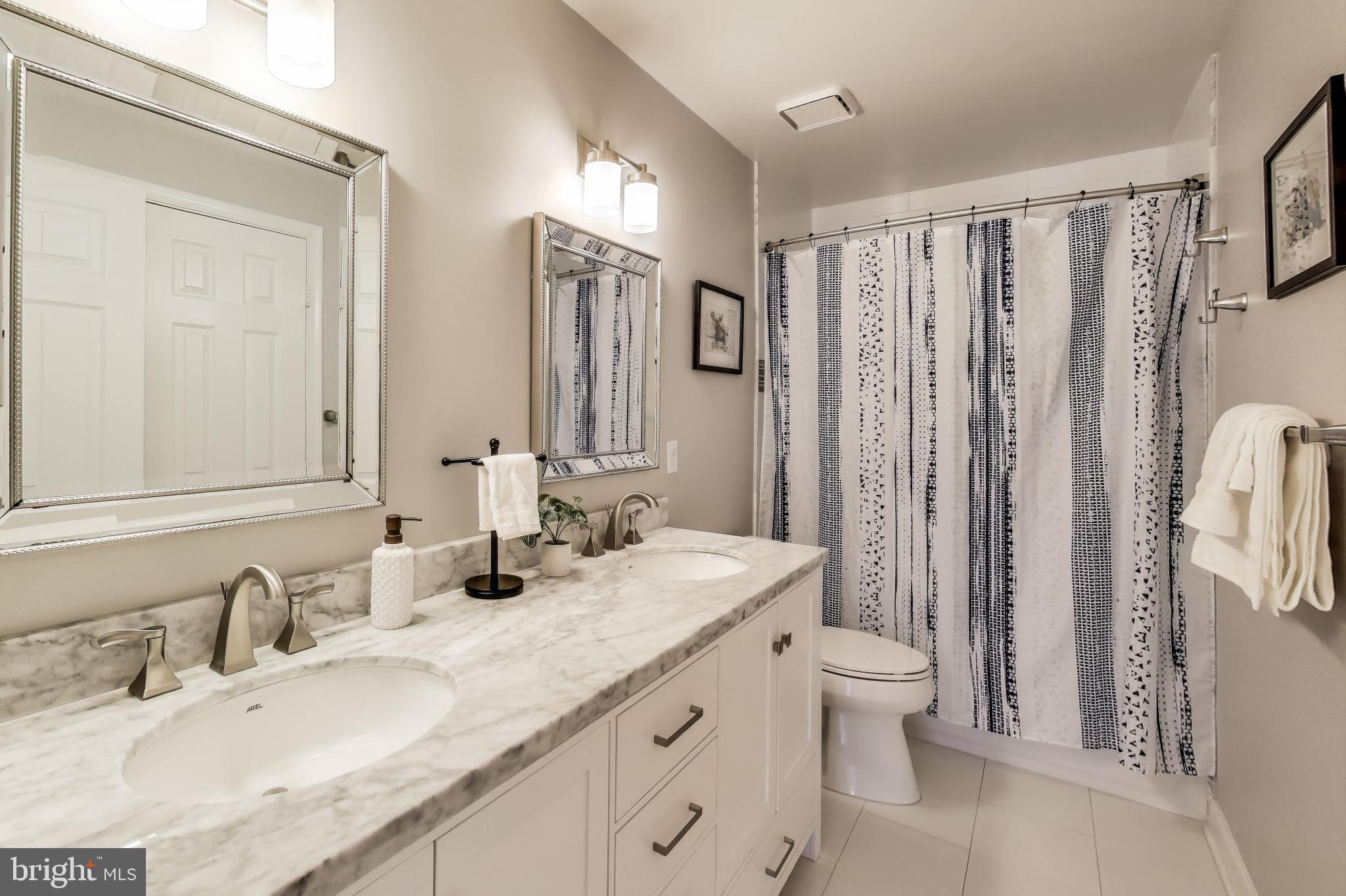 8967 Scott Street Springfield, VA 22153 - Photo 28 of 53 Hallway Full Bathroom