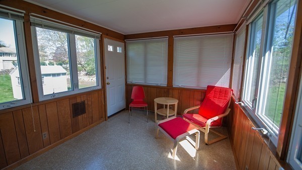 9 Standish Road Stoneham, MA 02180 - Photo 13 of 17 Gallery Image 13