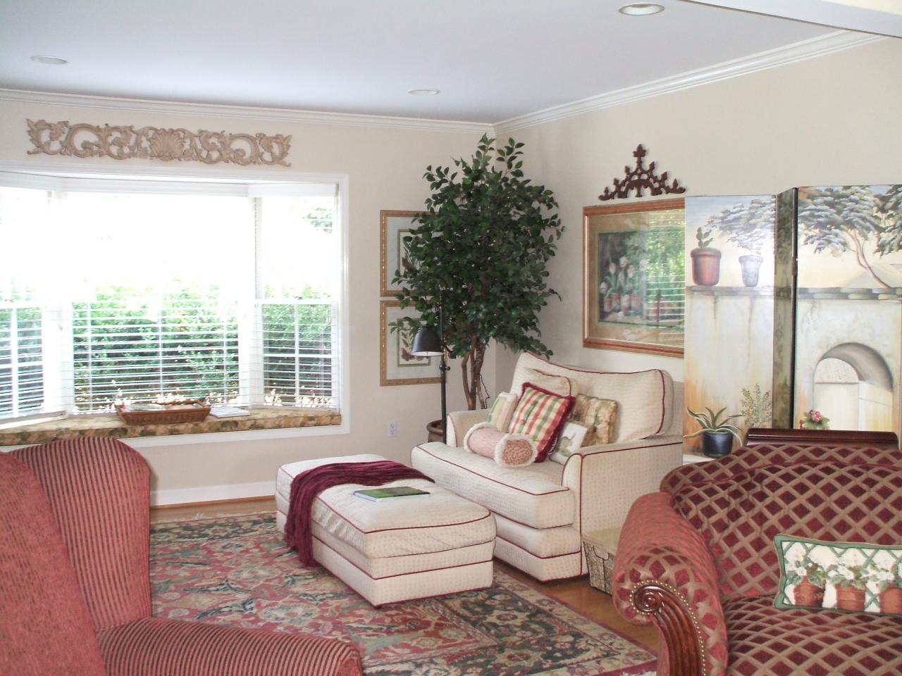 1540 Eton Road Southwest Roanoke, VA 24018 - Photo 7 of 14 LIVING ROOM