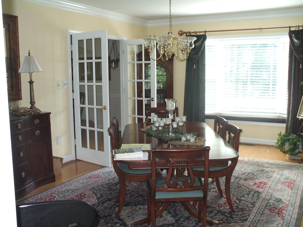 1540 Eton Road Southwest Roanoke, VA 24018 - Photo 8 of 14 DINING ROOM