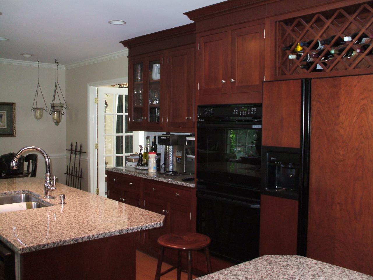 1540 Eton Road Southwest Roanoke, VA 24018 - Photo 10 of 14 KITCHEN