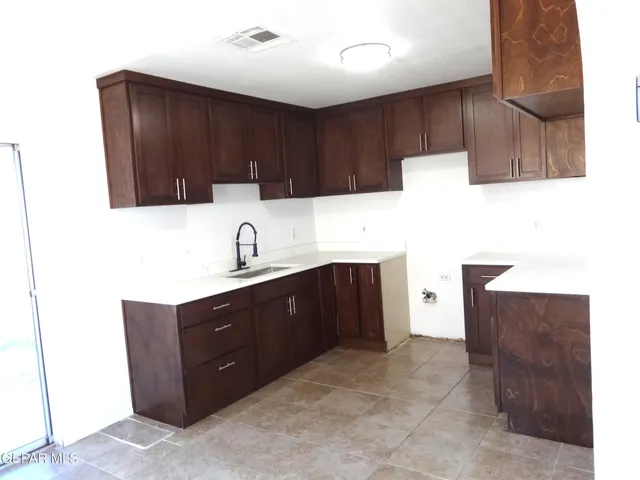 $189,000 | 5983 Equinox Court, El Paso, TX 79924