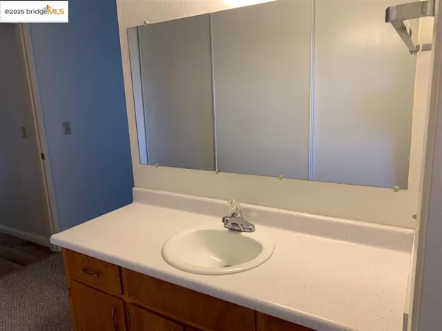 $3,650 | 708 Solano Avenue, Unit D, Albany, CA 94706