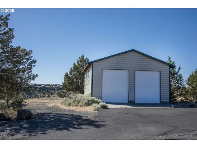 $300,000 | 5191 Southwest Wildcat Lane, Culver, OR 97734