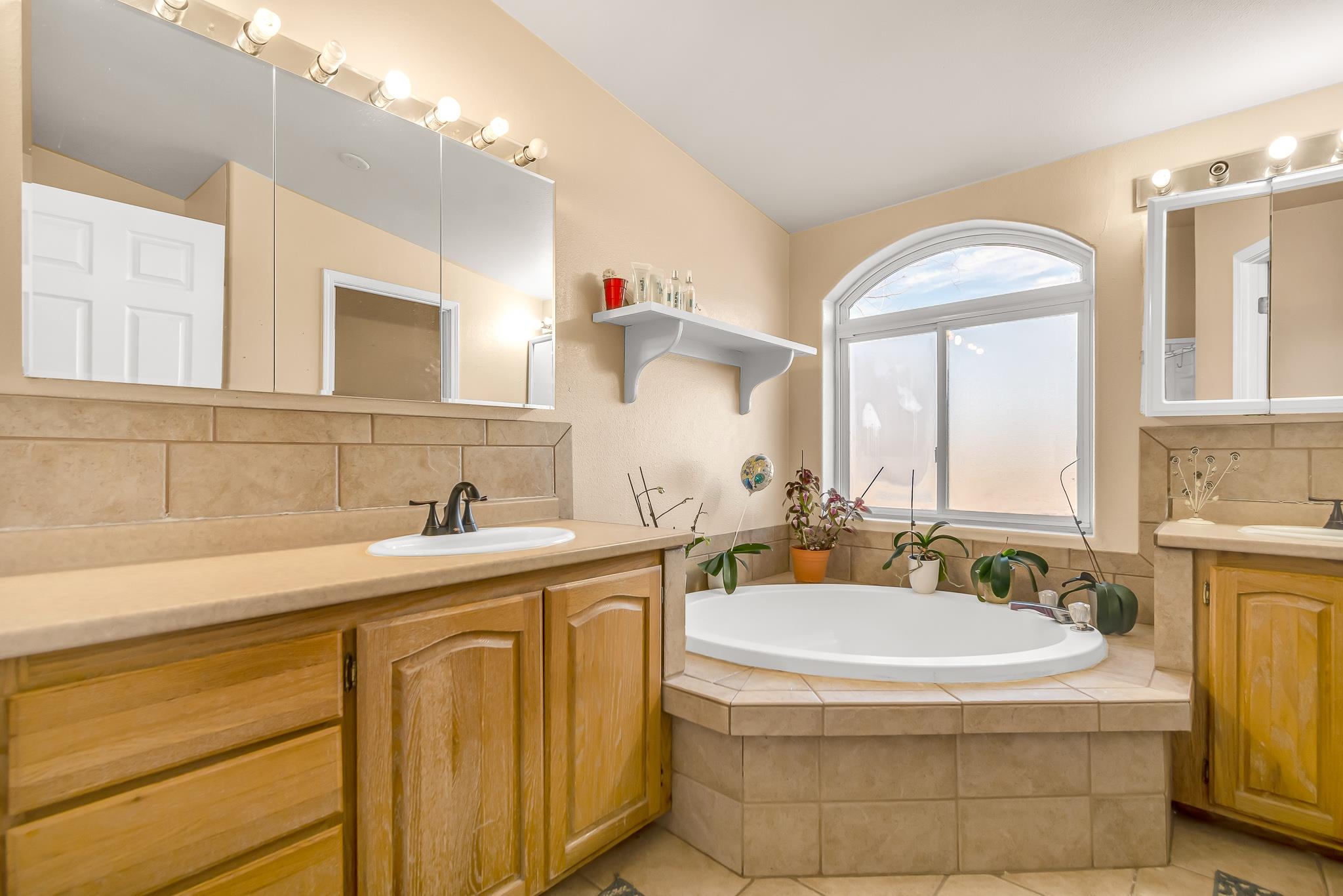 1825 M Road Fruita, CO 81521 - Photo 16 of 29 a bathroom with a sink and a mirror