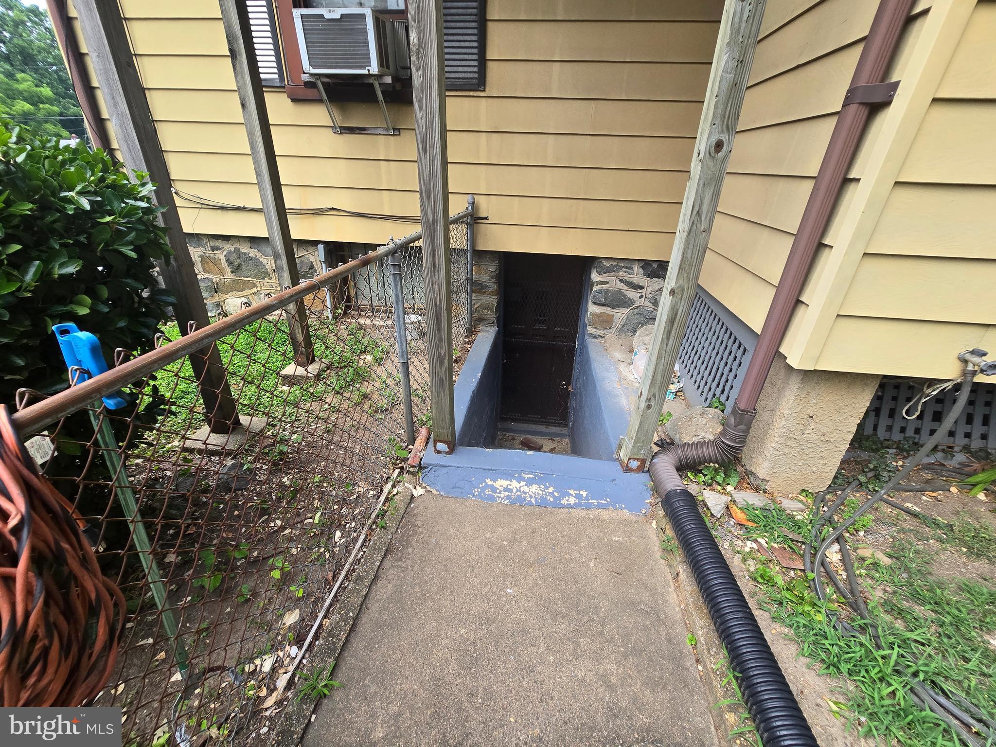 5533 Gwynn Oak Baltimore, MD 21207 - Photo 28 of 44 a front view of a house with a yard