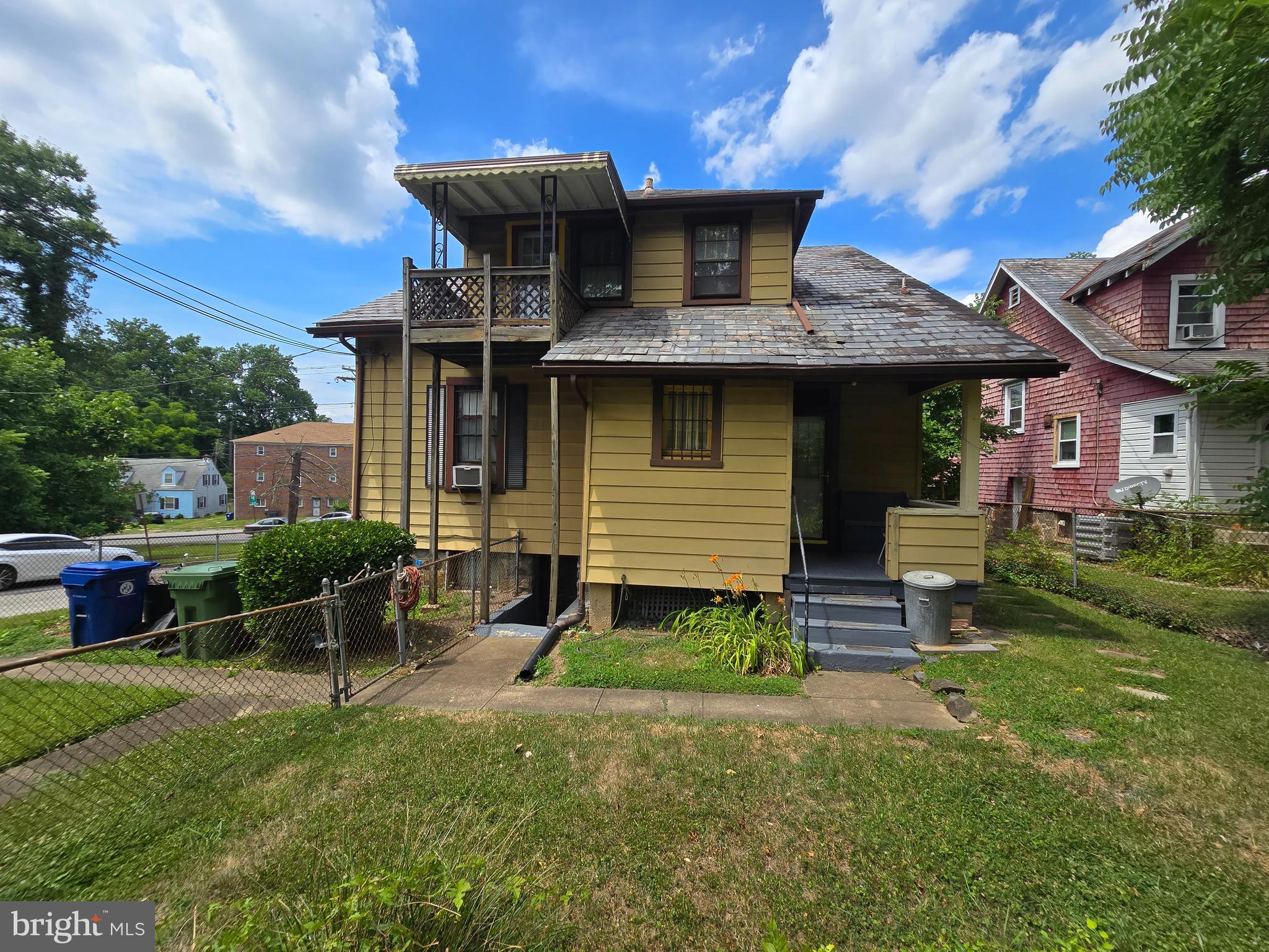 5533 Gwynn Oak Baltimore, MD 21207 - Photo 8 of 44 a front view of a house with garden