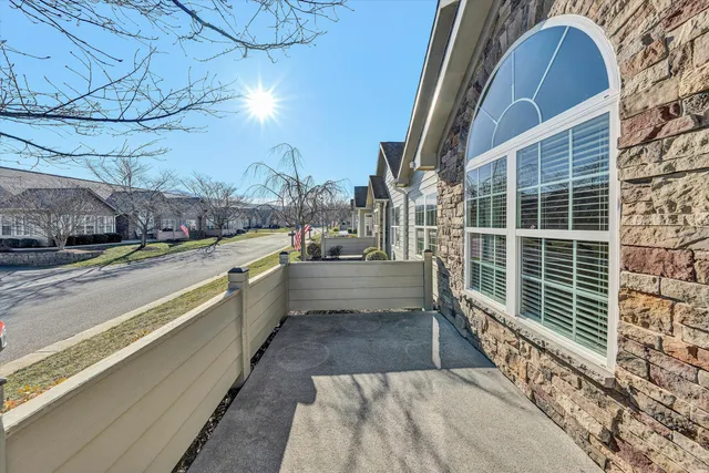a view of a pathway both side of building