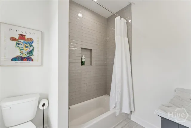 $1,195,000 | 554 East Mc Donough Street, Savannah, GA 31401