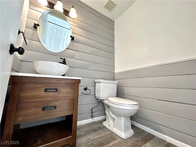 $1,950 | 425 Pemberry Circle, Las Vegas, NV 89123