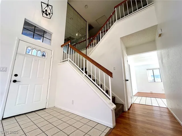 $1,950 | 425 Pemberry Circle, Las Vegas, NV 89123