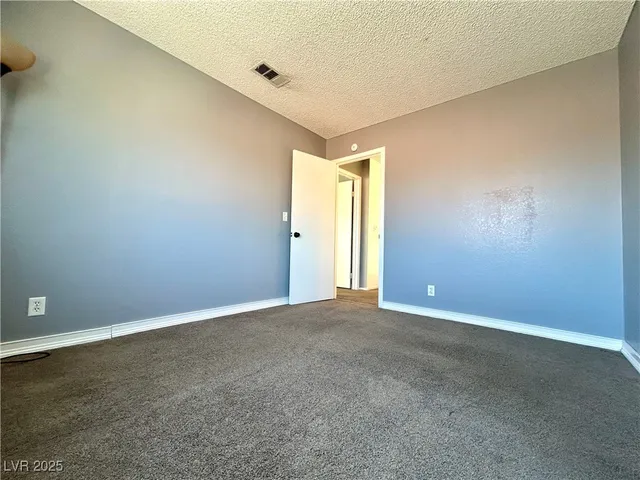 $1,950 | 425 Pemberry Circle, Las Vegas, NV 89123