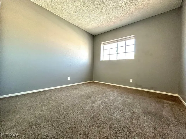 $1,950 | 425 Pemberry Circle, Las Vegas, NV 89123