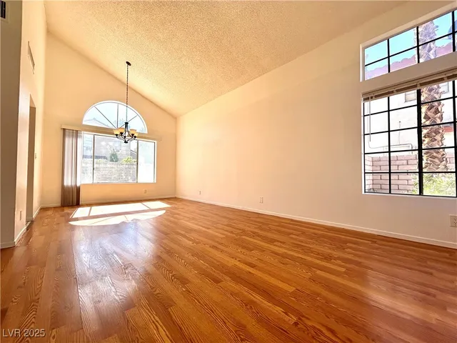 $1,950 | 425 Pemberry Circle, Las Vegas, NV 89123