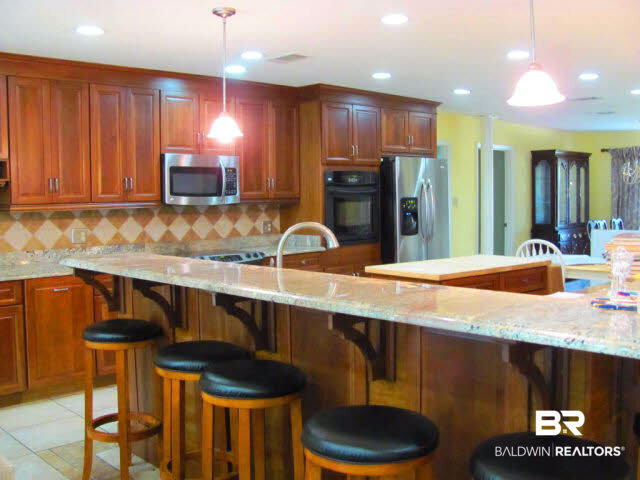 5485 East Oak Ridge Drive Orange Beach, AL 36561 - Photo 5 of 13 Kitchen