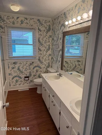 $1,800 | 110 Hardee Street, Greenville, NC 27858