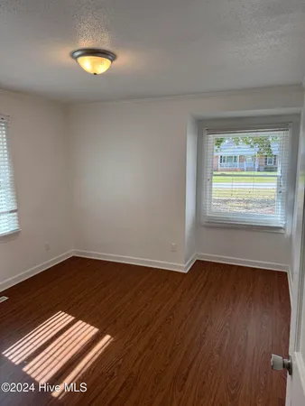 $1,800 | 110 Hardee Street, Greenville, NC 27858