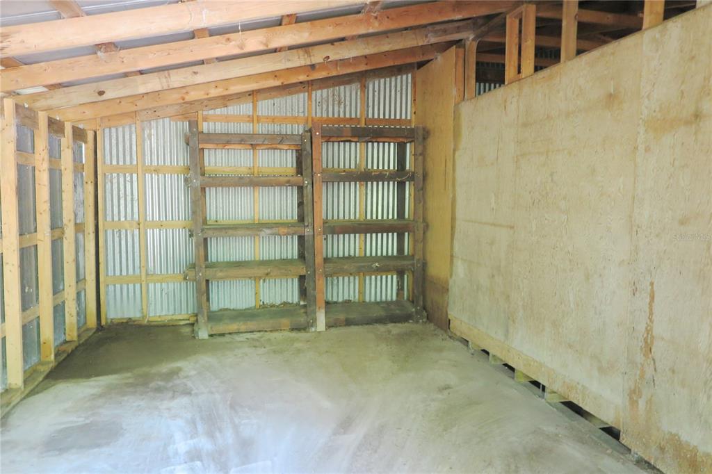 153-UNIT Ranch Road San Mateo, FL 32187 - Photo 33 of 34 a view of an empty room with cabinet