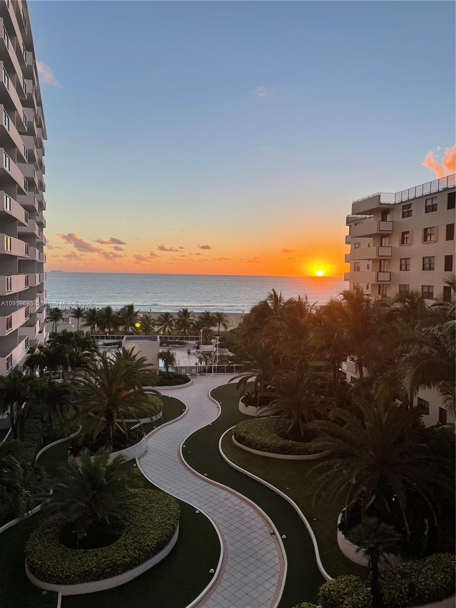 100 Lincoln Road, Unit 719 Miami Beach, FL 33139 - Photo 1 of 50 a view of a terrace with a yard and mountain view