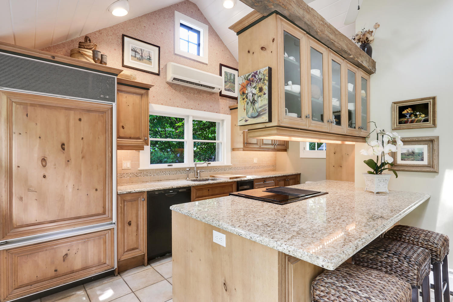 575 Silvermine Road New Canaan, CT 06840 - Photo 17 of 44 Kitchen